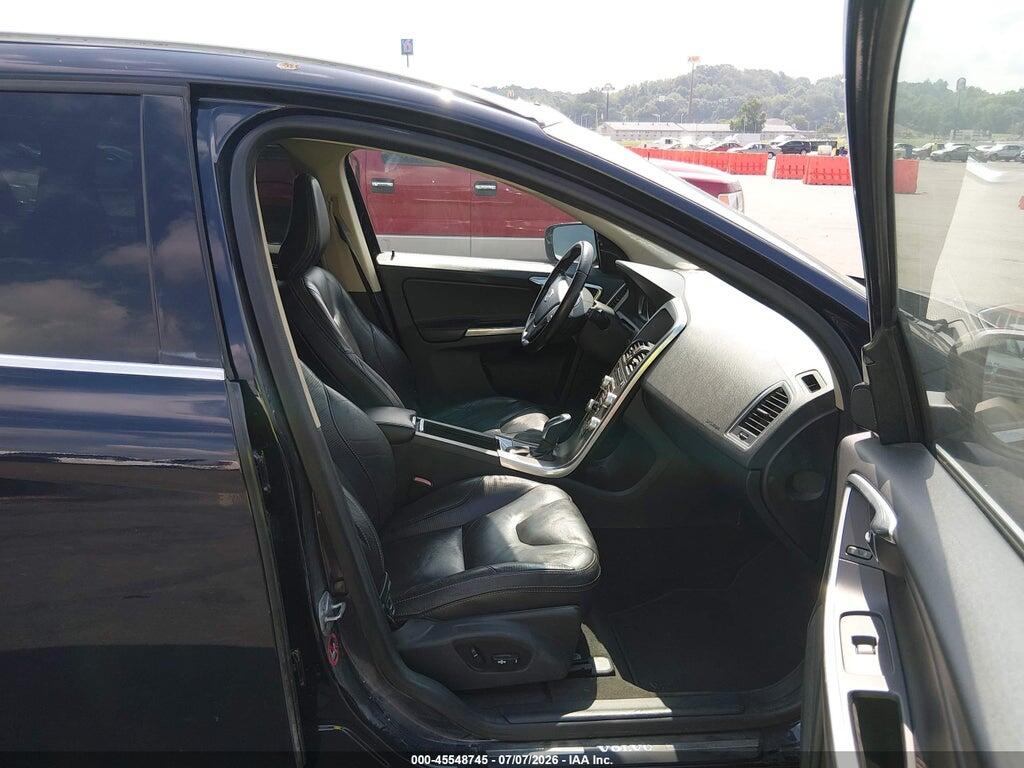 YV440MRR0H2015332 2017 VOLVO XC60 photo no. 5