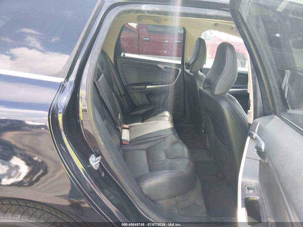 YV440MRR0H2015332 2017 VOLVO XC60 photo no. 8