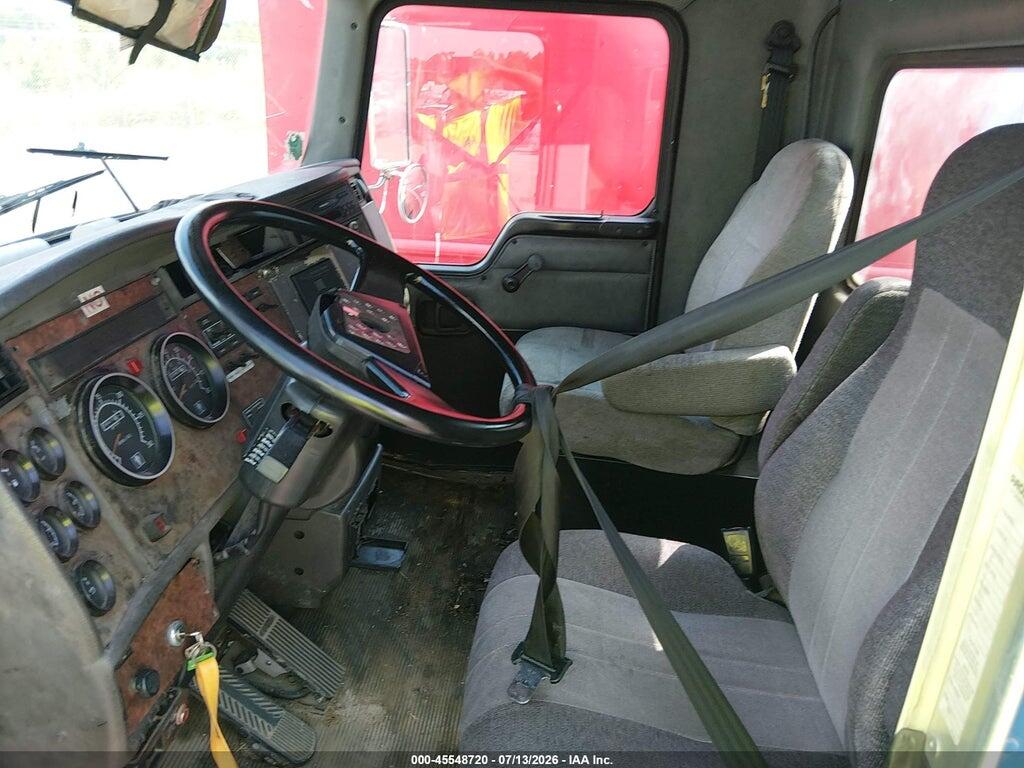 2NKMHD7X04M057004 2004 KENWORTH CONSTRUCTION photo no. 6
