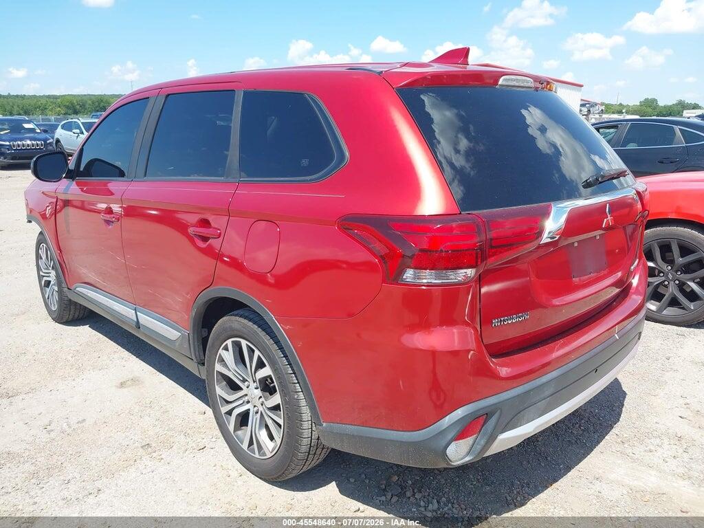 JA4AD2A33JZ069804 2018 MITSUBISHI OUTLANDER photo no. 3