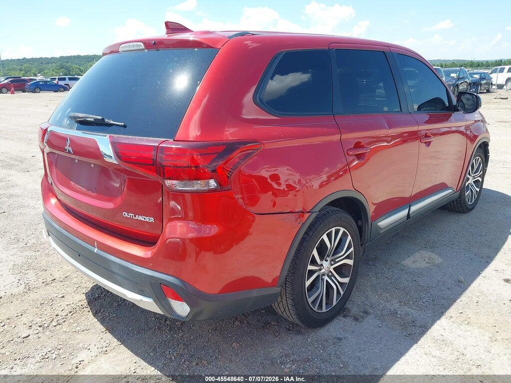 JA4AD2A33JZ069804 2018 MITSUBISHI OUTLANDER photo no. 4