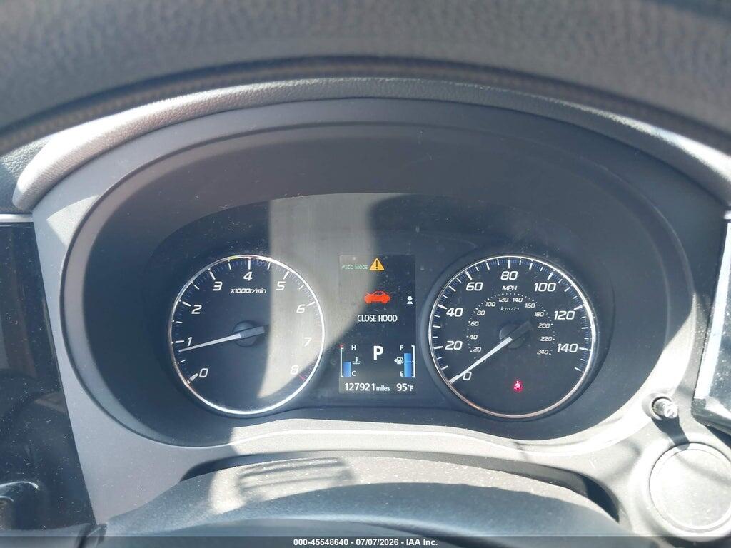JA4AD2A33JZ069804 2018 MITSUBISHI OUTLANDER photo no. 7