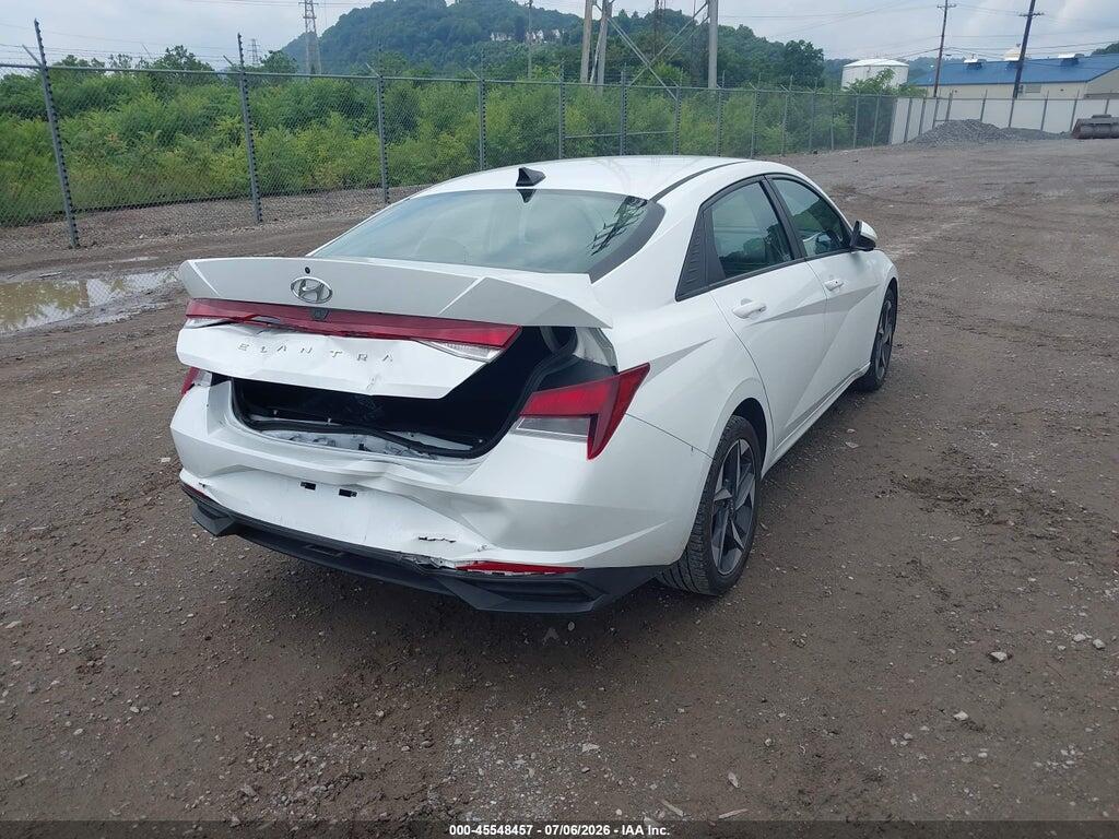 5NPLS4AG7PH088469 2023 HYUNDAI ELANTRA photo no. 4