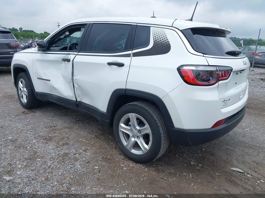 3C4NJDAN1PT519592 2023 JEEP COMPASS photo no. 3