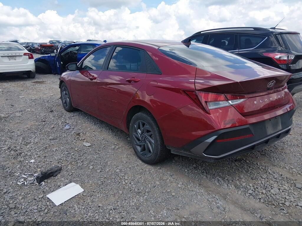 KMHLM4DG8RU832557 2024 HYUNDAI ELANTRA photo no. 3