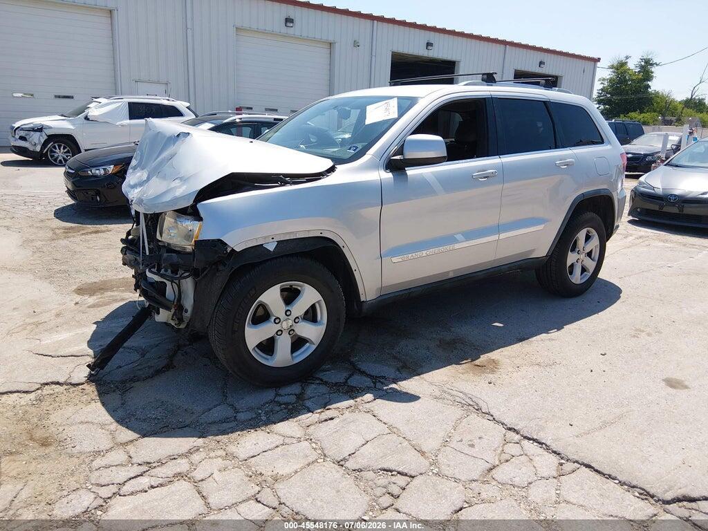 1J4RR4GG0BC731577 2011 JEEP GRAND CHEROKEE photo no. 2