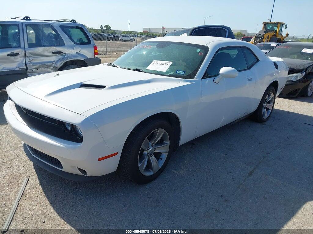 2C3CDZAG5JH317761 2018 DODGE CHALLENGER photo no. 2