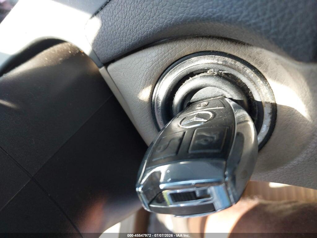 WDDGF8AB6DR285256 2013 MERCEDES-BENZ C 300 photo no. 11