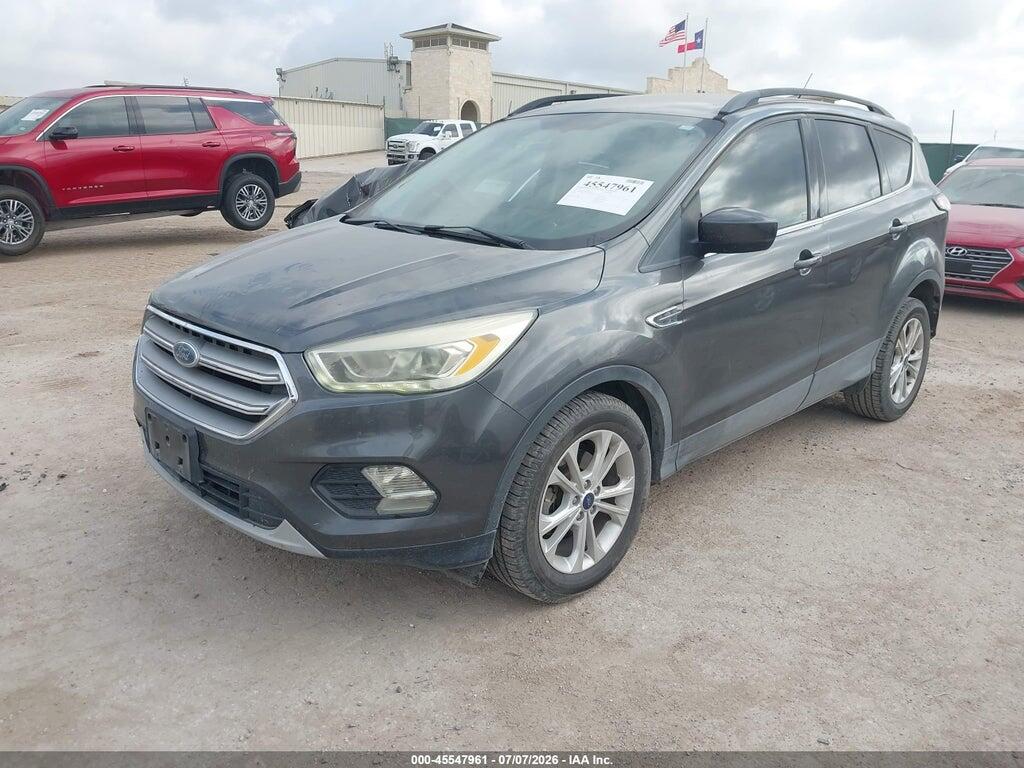 1FMCU0GD8HUB01829 2017 FORD ESCAPE photo no. 2