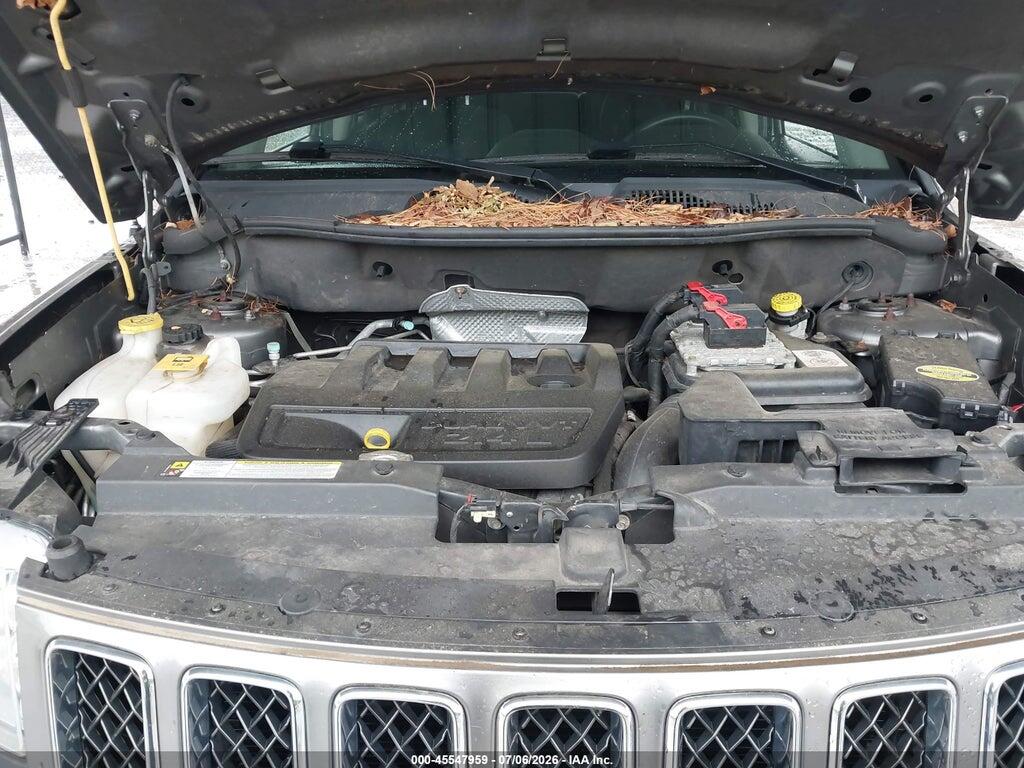 1C4NJDEB2DD237138 2013 JEEP COMPASS photo no. 10