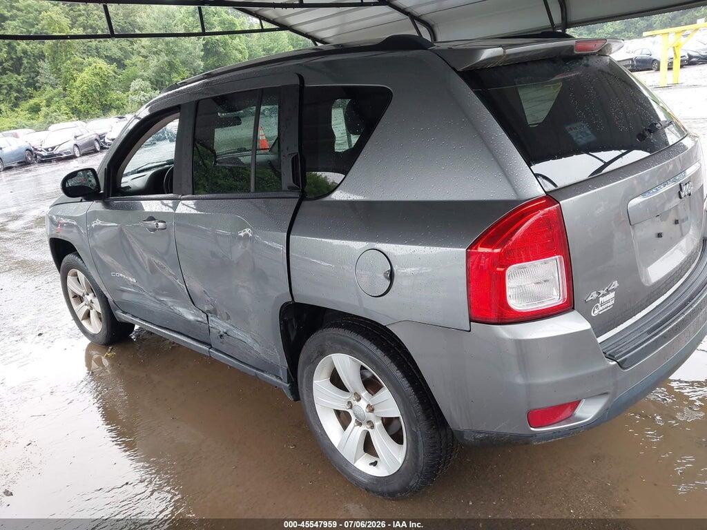 1C4NJDEB2DD237138 2013 JEEP COMPASS photo no. 3