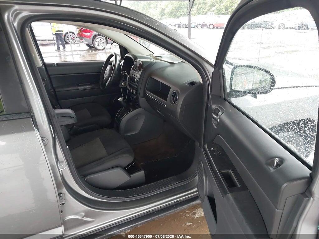 1C4NJDEB2DD237138 2013 JEEP COMPASS photo no. 5