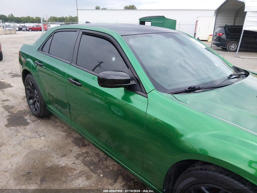 2C3CCABG6KH682809 2019 CHRYSLER 300 photo no. 6