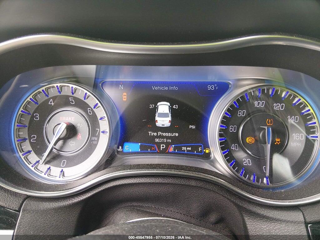 2C3CCABG6KH682809 2019 CHRYSLER 300 photo no. 7