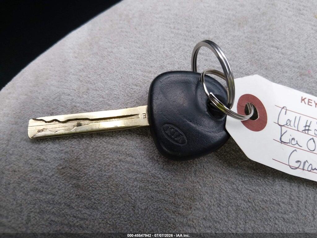 KNAGG4A87A5397553 2010 KIA OPTIMA photo no. 11