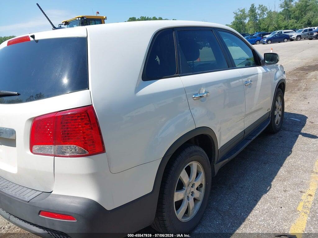 5XYKTCA69DG322513 2013 KIA SORENTO photo no. 4