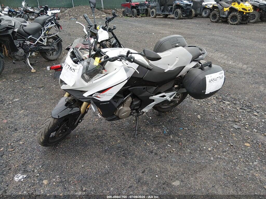 LCEPEVLD3P6000500 2023 CF MOTO 650 ADVENTURA photo no. 2