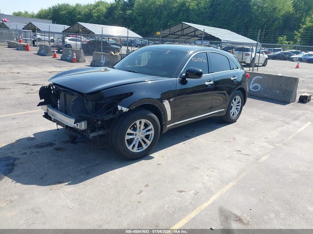 JN8CS1MW1HM414828 2017 INFINITI QX70 photo no. 2