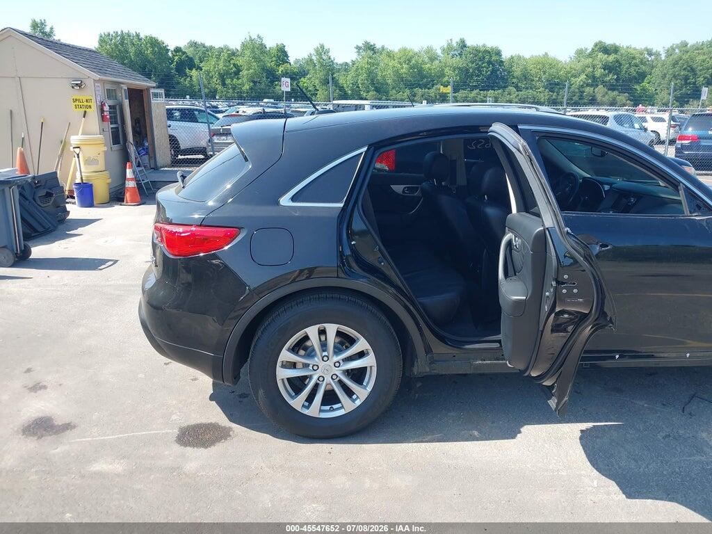 JN8CS1MW1HM414828 2017 INFINITI QX70 photo no. 8
