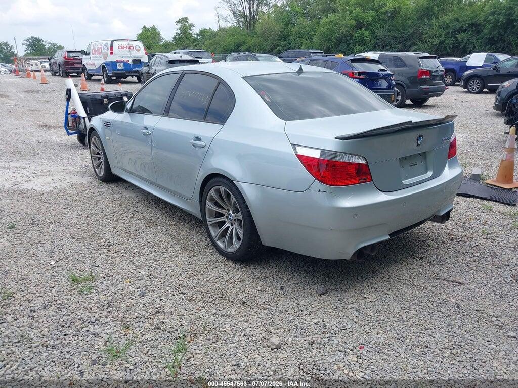 WBSNB93547CX07504 2007 BMW M5 photo no. 3