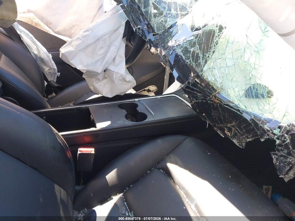 5YJYGDEE2MF231273 2021 TESLA MODEL Y photo no. 5