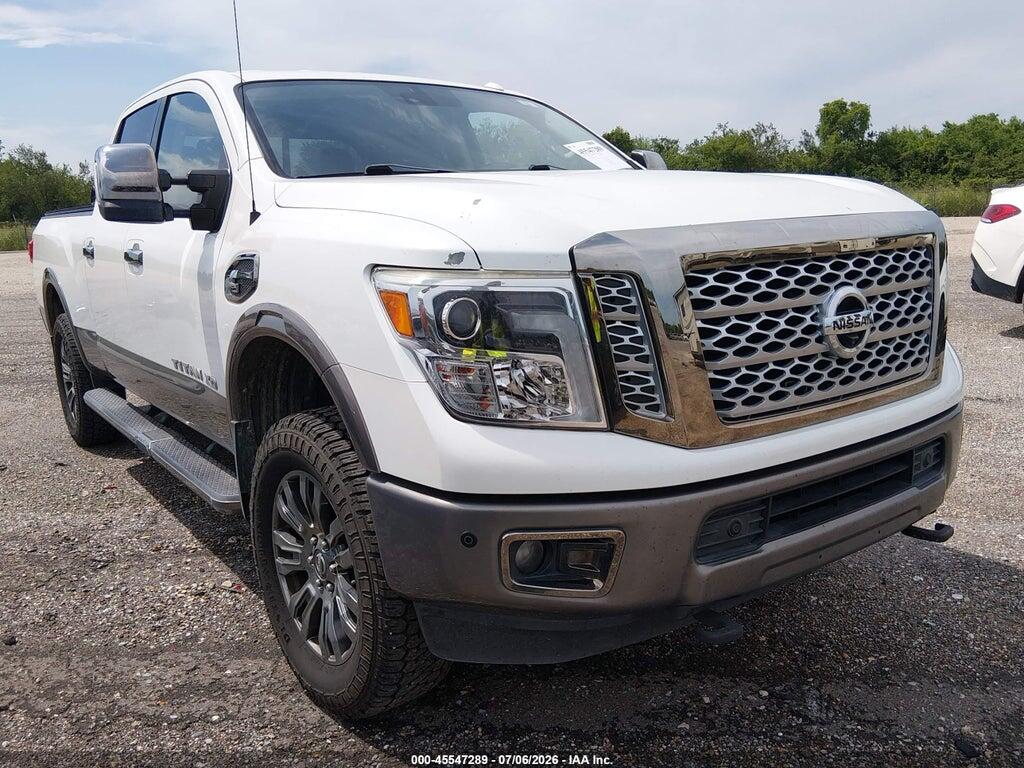 1N6BA1F40HN565656 2017 NISSAN TITAN XD photo no. 1