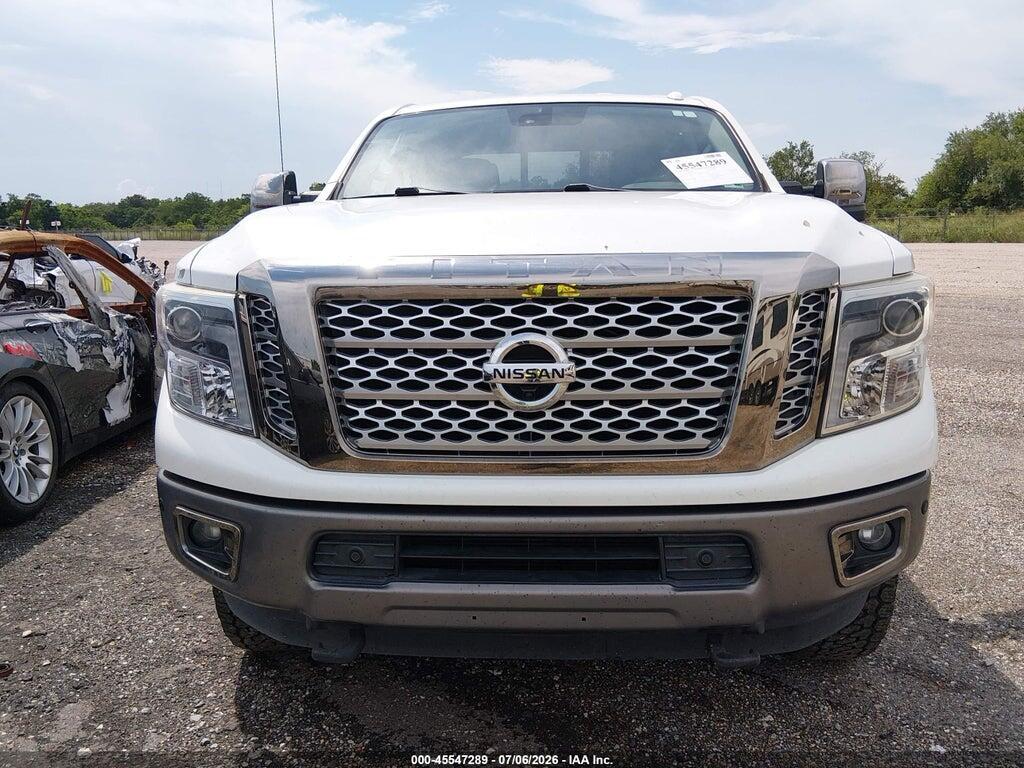 1N6BA1F40HN565656 2017 NISSAN TITAN XD photo no. 12