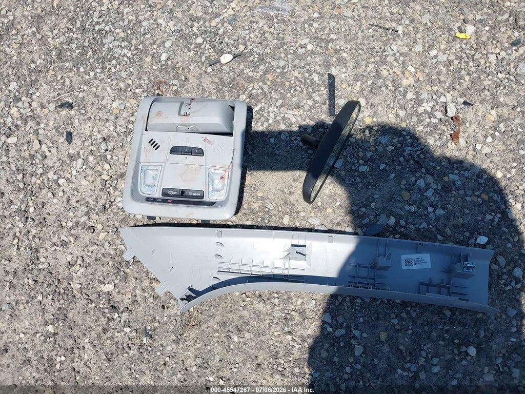 2GNAXUEVXL6151118 2020 CHEVROLET EQUINOX photo no. 12