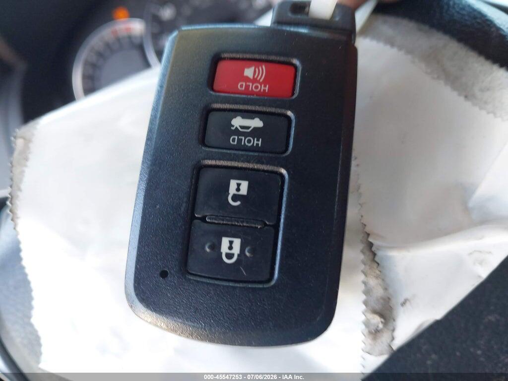 4T1BK1FK2CU002228 2012 TOYOTA CAMRY photo no. 11