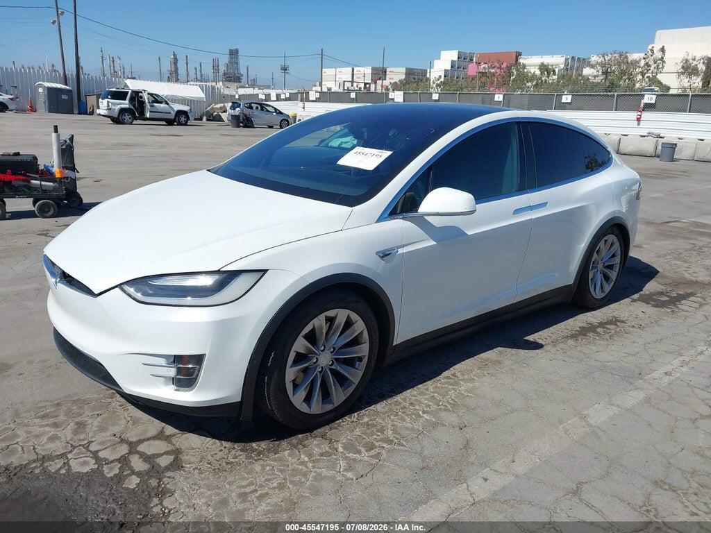 5YJXCBE25GF012202 2016 TESLA MODEL X photo no. 2