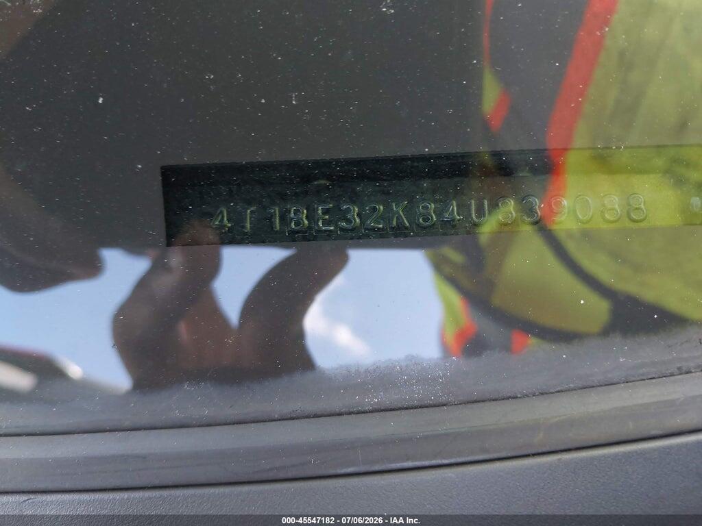 4T1BE32K84U839088 2004 TOYOTA CAMRY photo no. 9