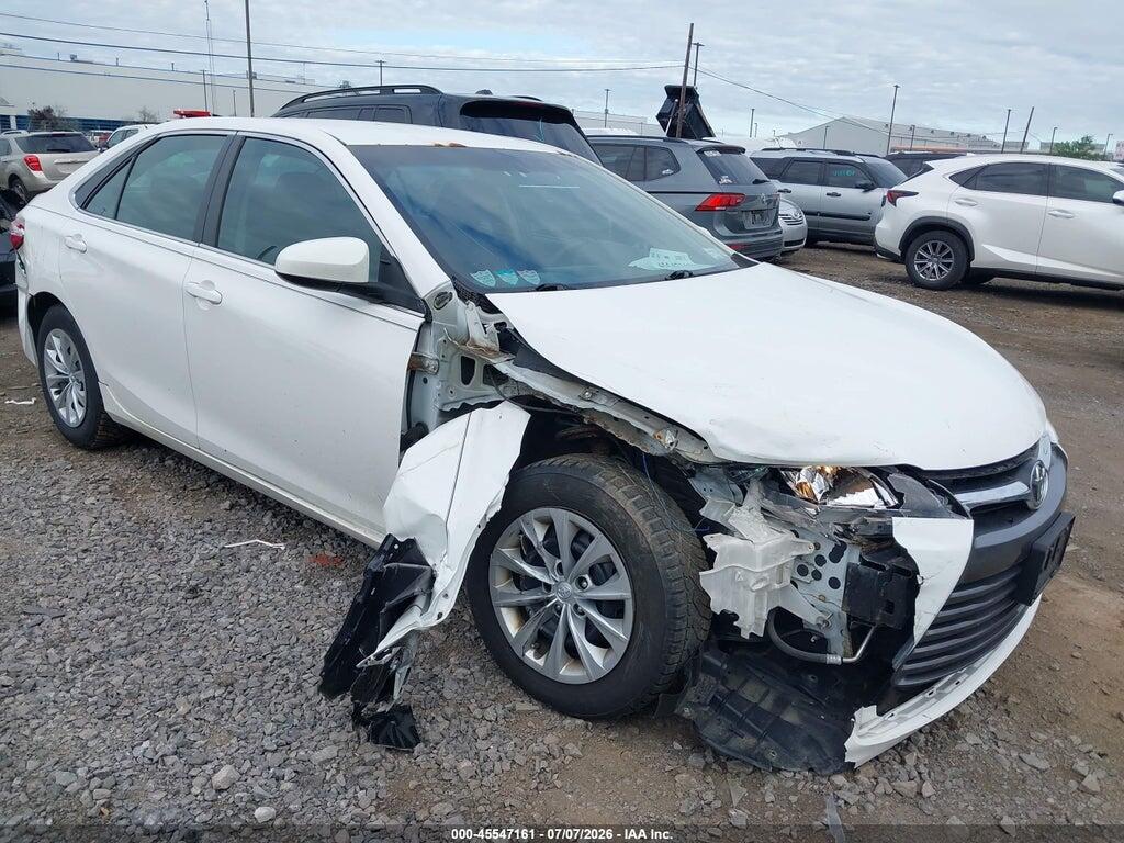 4T1BF1FK7GU576060 2016 TOYOTA CAMRY photo no. 1