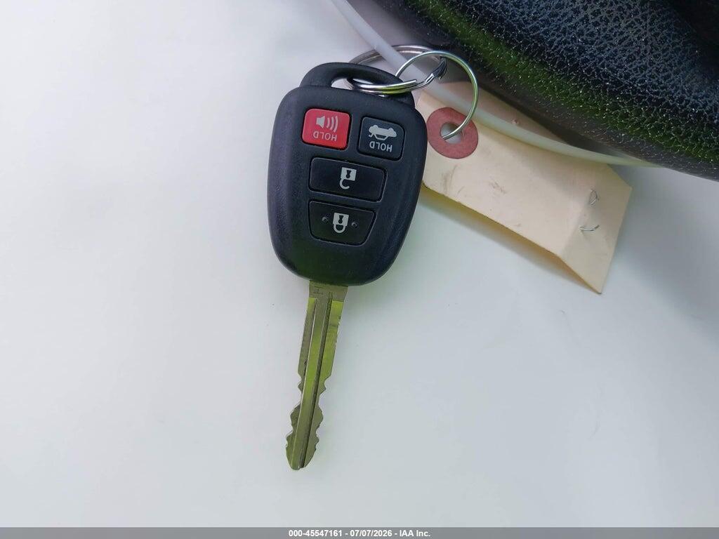 4T1BF1FK7GU576060 2016 TOYOTA CAMRY photo no. 11