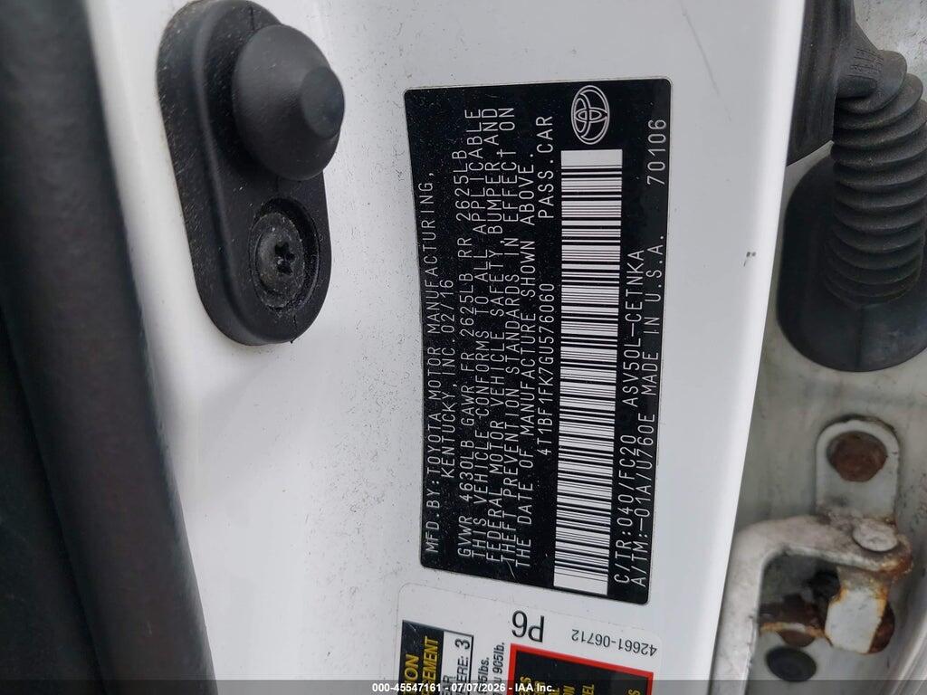 4T1BF1FK7GU576060 2016 TOYOTA CAMRY photo no. 9