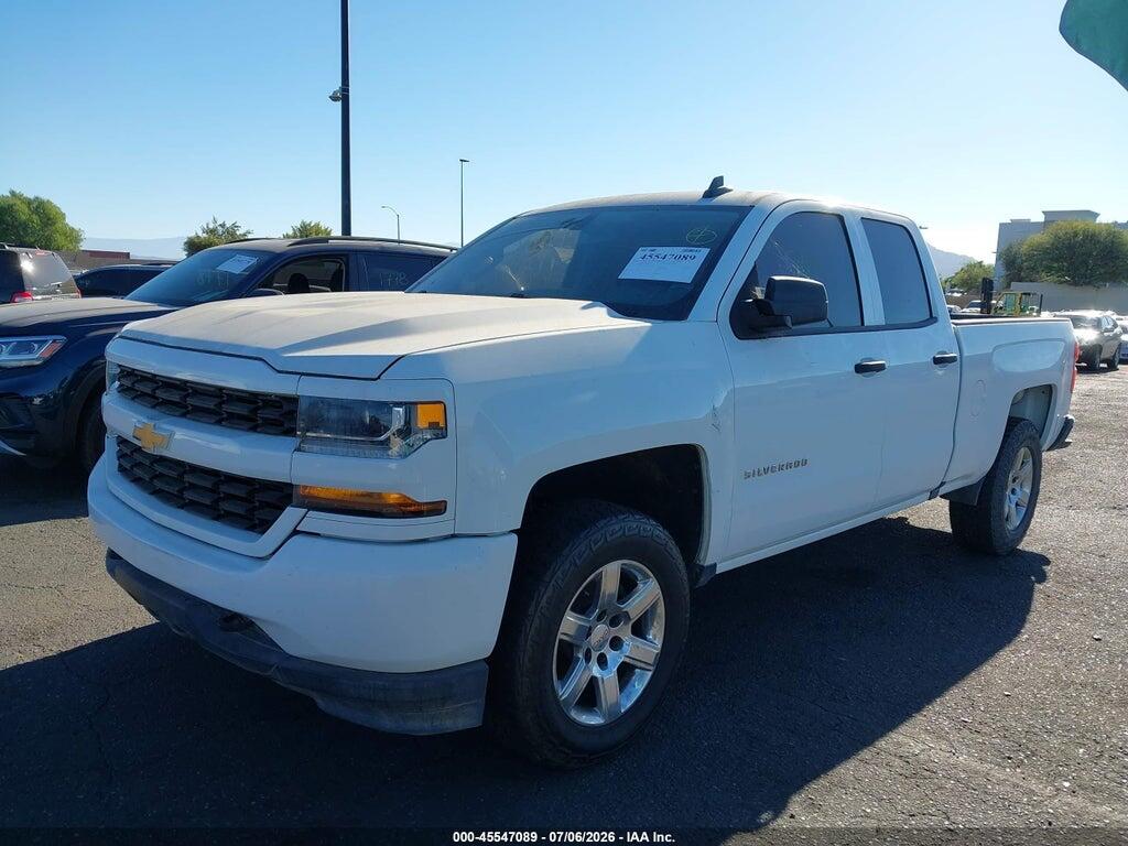 1GCRCPEC1JZ315686 2018 CHEVROLET SILVERADO 1500 photo no. 2