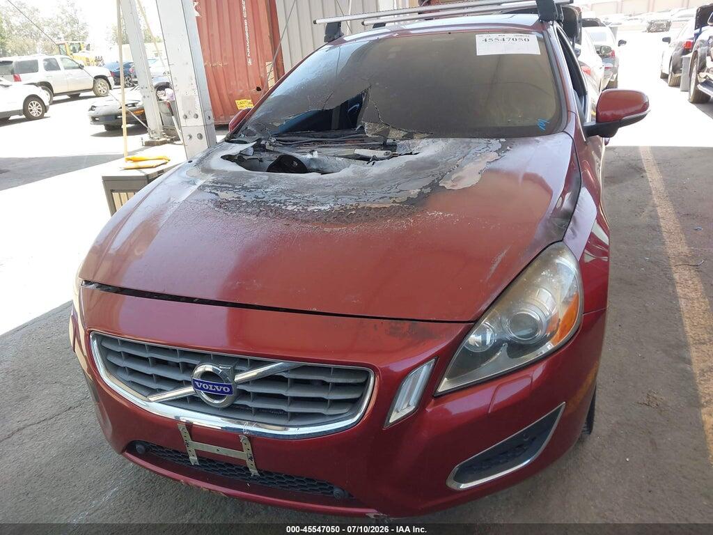 YV1902FH5B2014929 2011 VOLVO S60 photo no. 6
