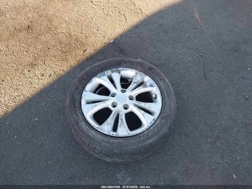 KNDJP3A51G7261327 2016 KIA SOUL photo no. 12