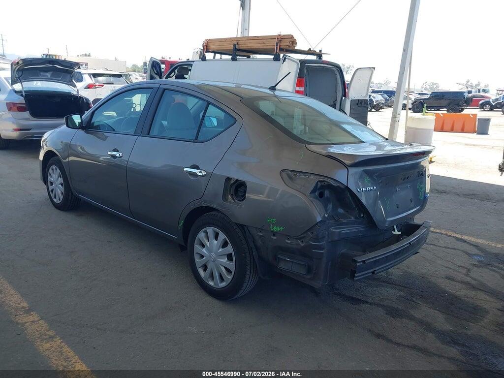 3N1CN7AP5FL811424 2015 NISSAN VERSA photo no. 3