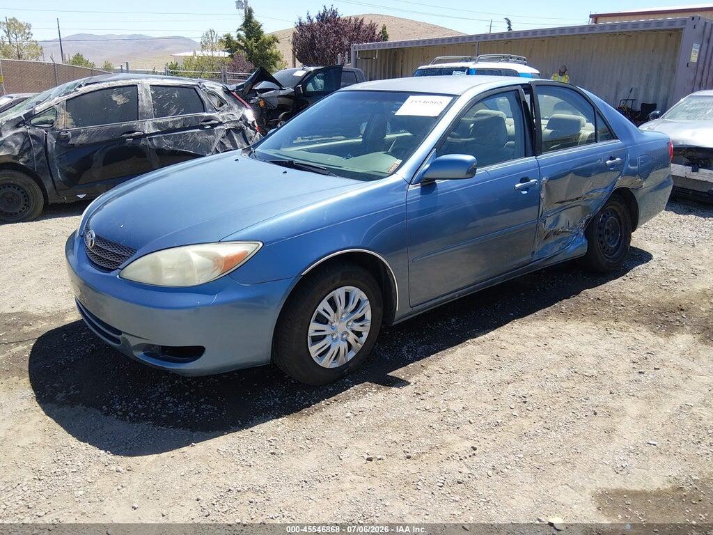 JTDBE32K640260337 2004 TOYOTA CAMRY photo no. 2
