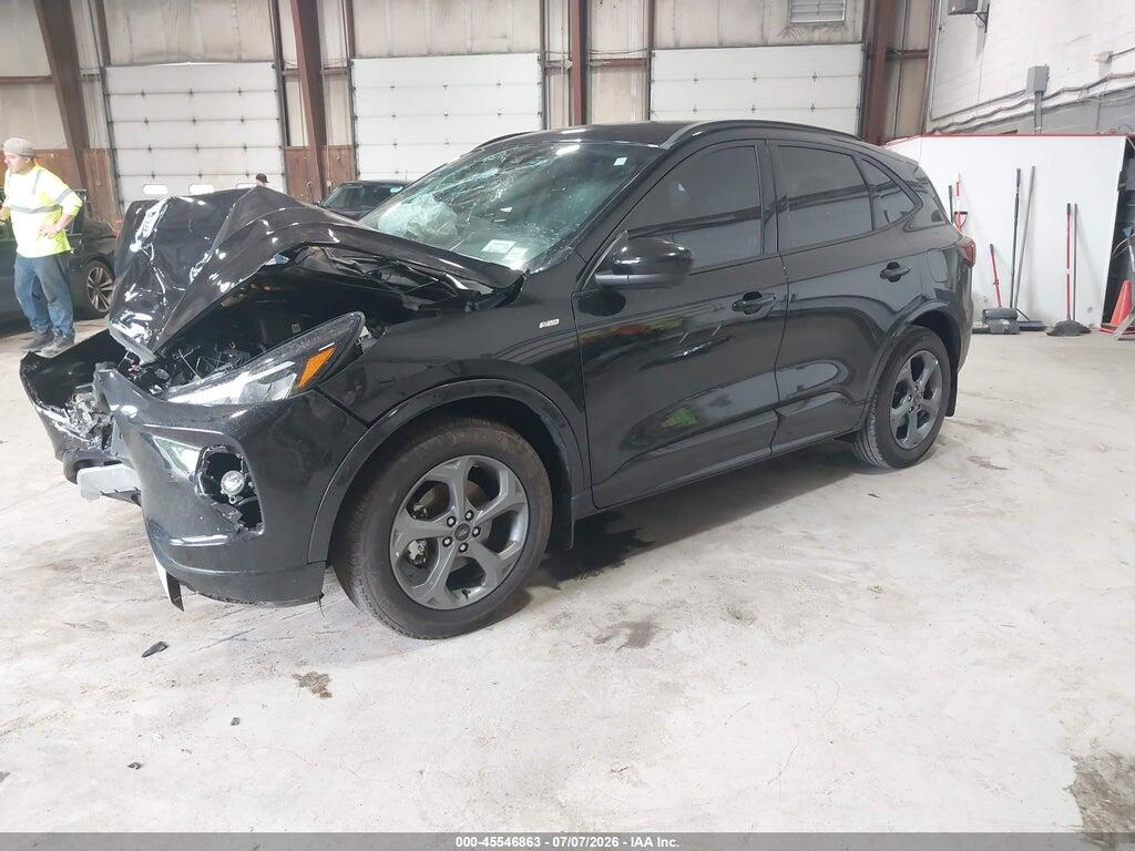 1FMCU9NZ2PUB47335 2023 FORD ESCAPE photo no. 2