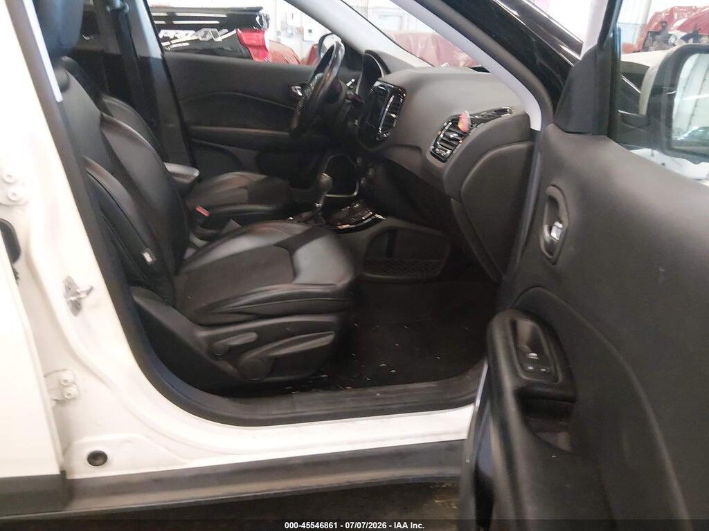 3C4NJDBB6LT145494 2020 JEEP COMPASS photo no. 5