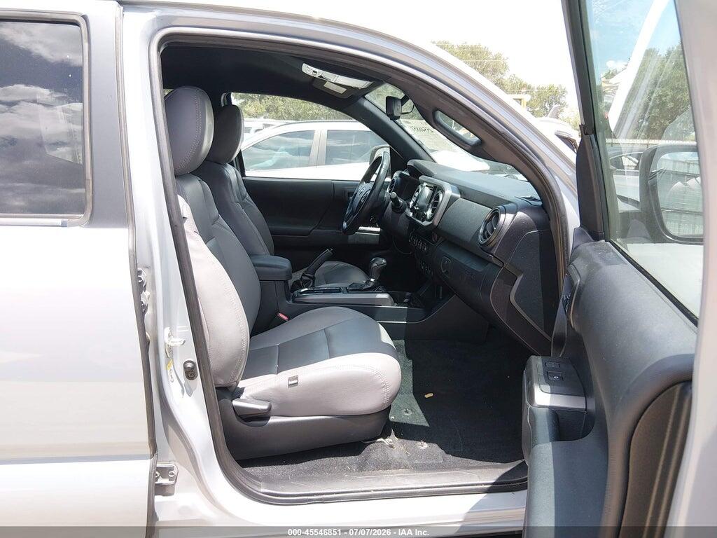 3TMAZ5CN8JM077244 2018 TOYOTA TACOMA photo no. 5