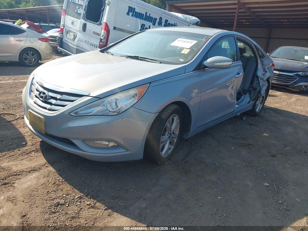 5NPEC4AC5BH287953 2011 HYUNDAI SONATA photo no. 2