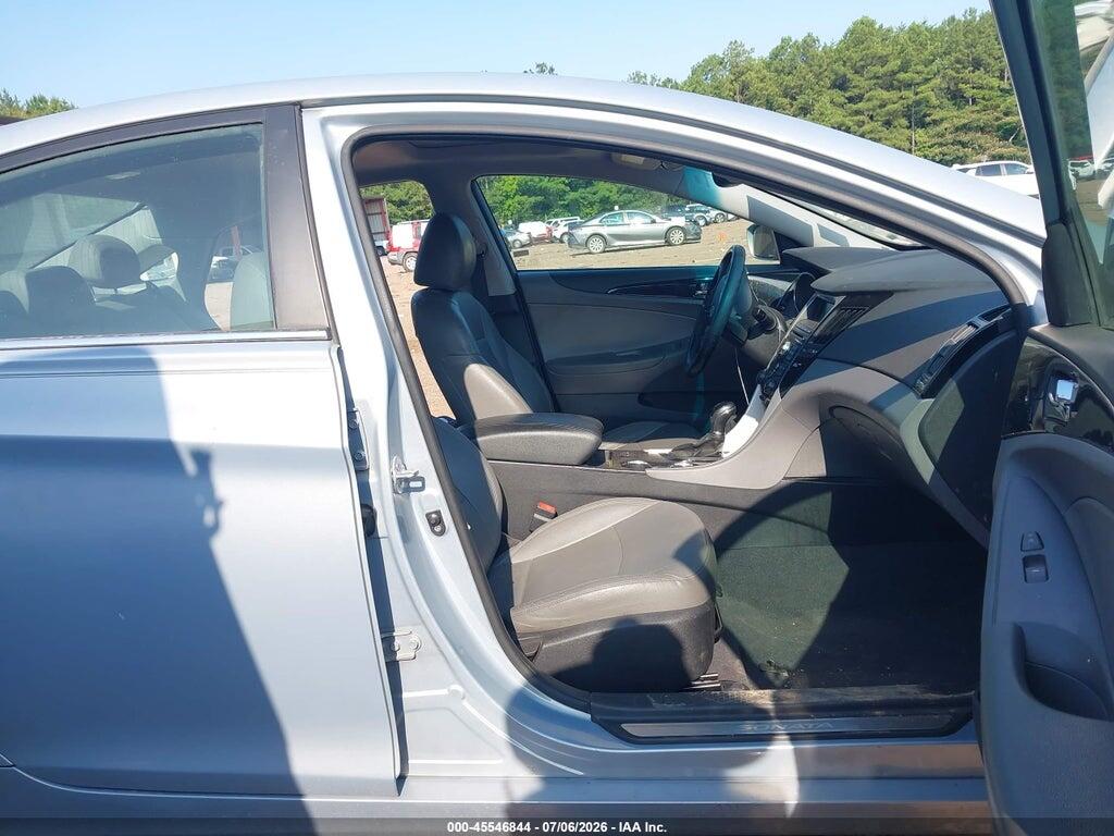 5NPEC4AC5BH287953 2011 HYUNDAI SONATA photo no. 5