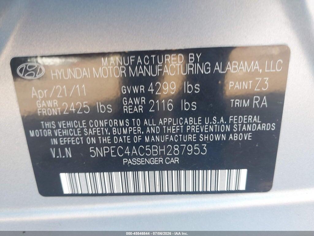 5NPEC4AC5BH287953 2011 HYUNDAI SONATA photo no. 9