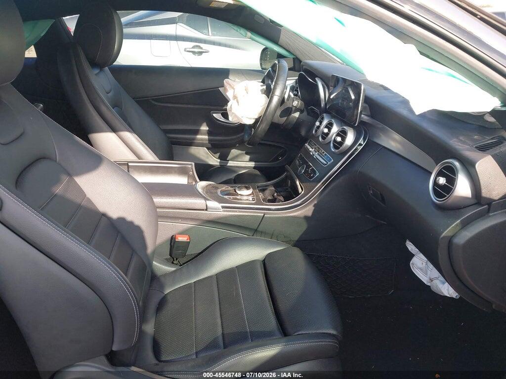 WDDWJ8DB8KF846352 2019 MERCEDES-BENZ C 300 photo no. 5