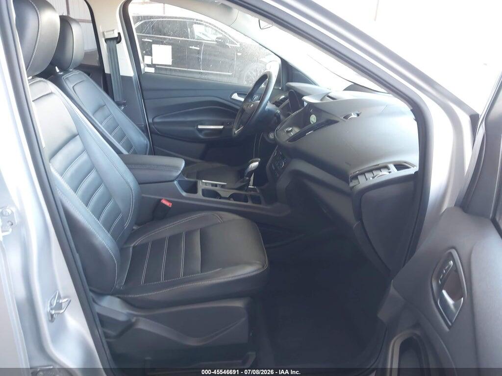 1FMCU0HD9JUC36161 2018 FORD ESCAPE photo no. 5