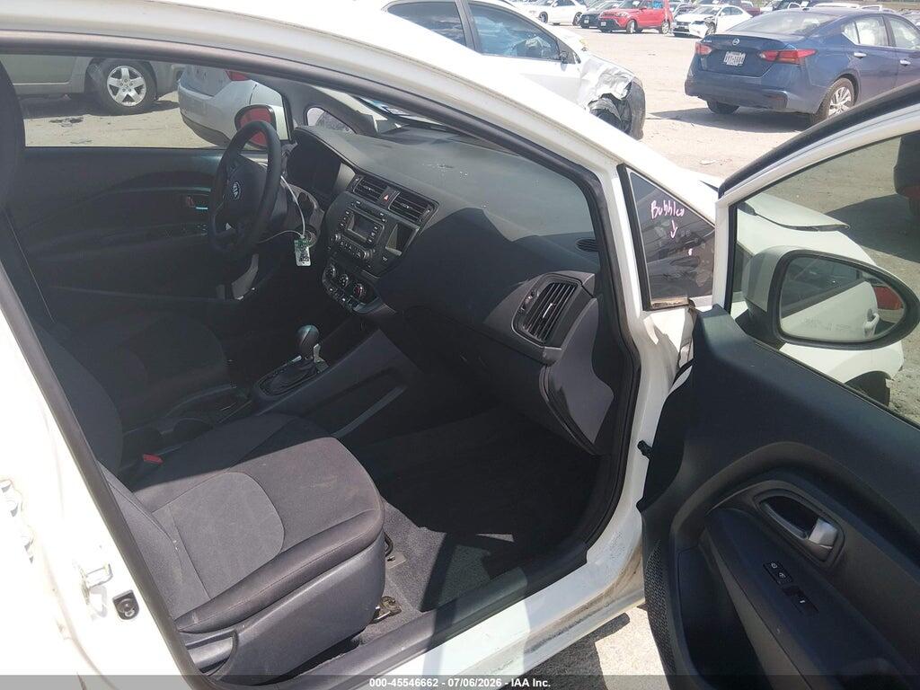 KNADM5A36D6303943 2013 KIA RIO photo no. 5