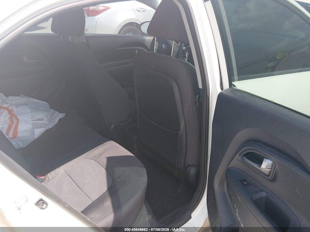 KNADM5A36D6303943 2013 KIA RIO photo no. 8
