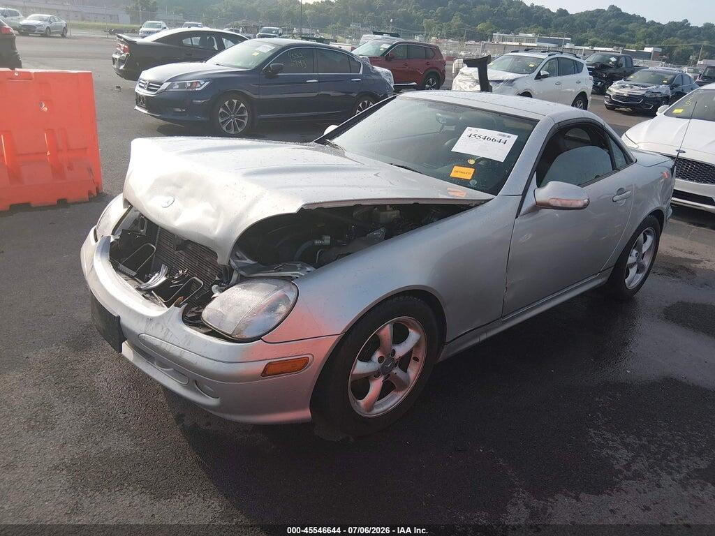 WDBKK65F83F297604 2003 MERCEDES-BENZ SLK 320 photo no. 2
